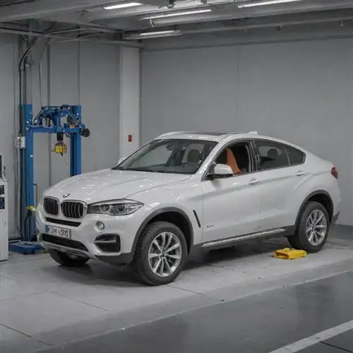 BMW X6 - Safeguarding occupants in the event of a collision