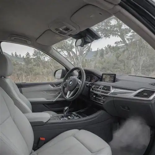 BMW X6 - Silence is Golden: Sound-Insulated Cabin in the BMW X6